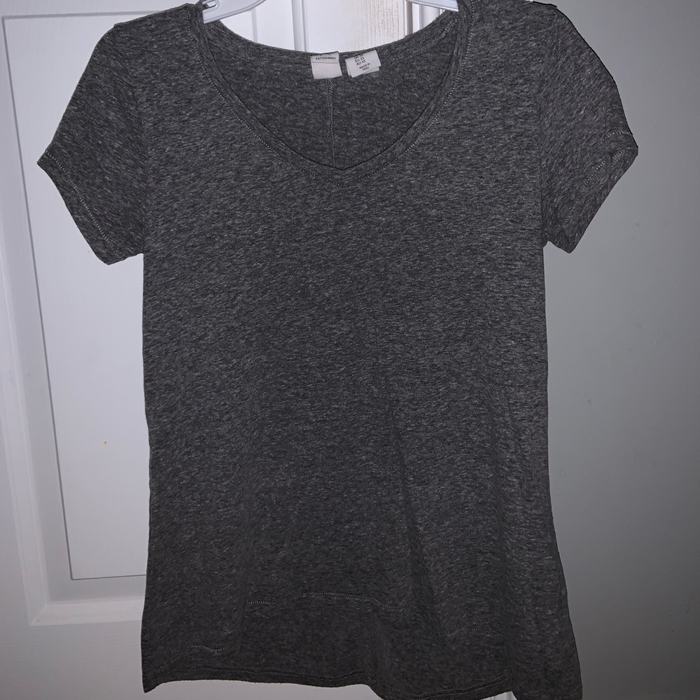Gray t-shirt